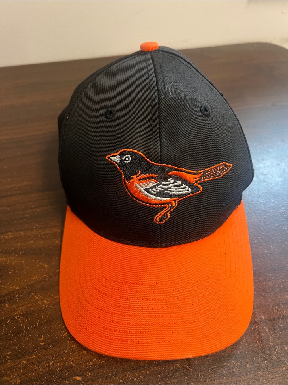 MLB Baltimore Orioles Embroidered Baseball Cap